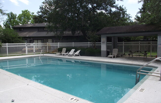 Spacious 2/2 Marchwood townhouse!