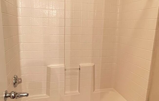 1 bed, 1 bath, $1,550