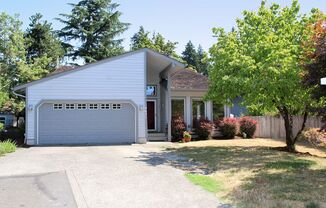 Beautifully Updated Milwaukie 3 Bedroom Split-Level w/Huge Fenced Yard