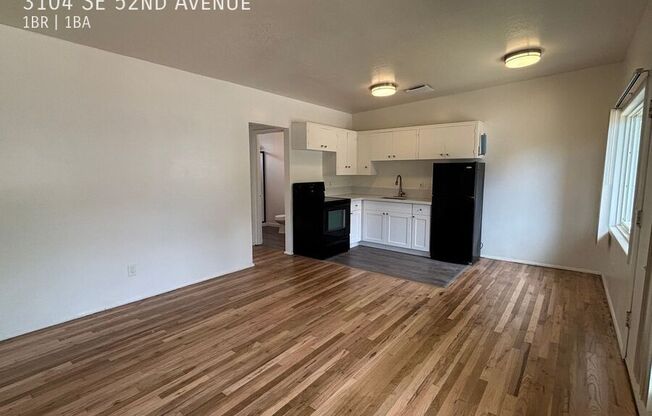 3104 SE 52 AVE