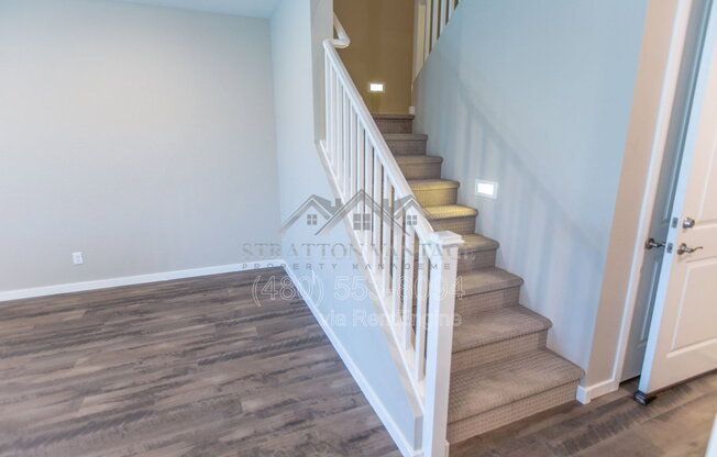 3 beds, 2.5 baths, 2,107 sqft, $2,395, Unit 4