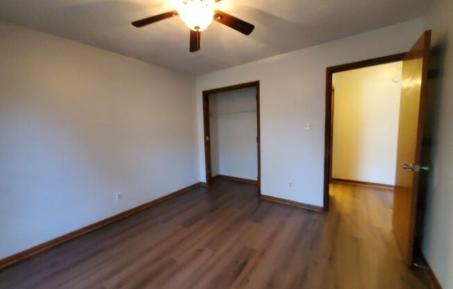 3 beds, 2 baths, $1,500