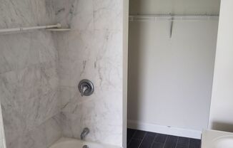 1 bed, 1 bath, $1,295, Unit 5