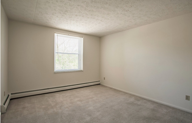 2 beds, 1.5 baths, 980 sqft, $1,300, Unit 308