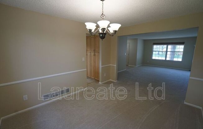 7564 S OGDEN WAY