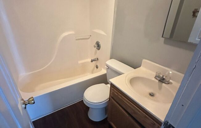 3 beds, 1 bath, $1,200