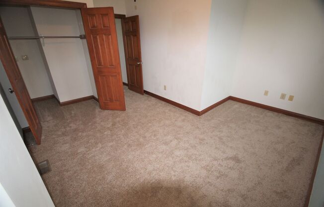 2 beds, 2 baths, $1,750