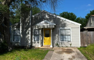 4011 COLONIAL SUN DR