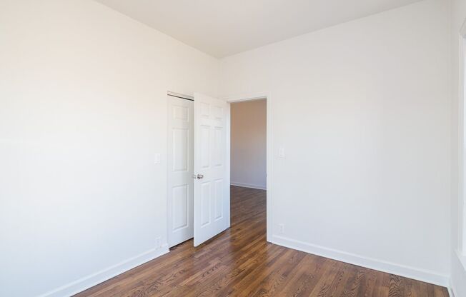 3 beds, 2 baths, 1,250 sqft, $2,700, Unit 6573-3