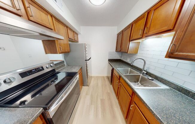 Gorgeous Condo nestled right on Lady Bird Lake!
