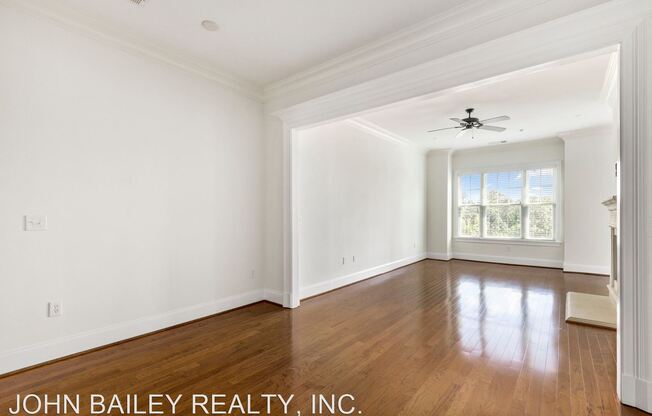 3635 East Paces Circle Unit 1405