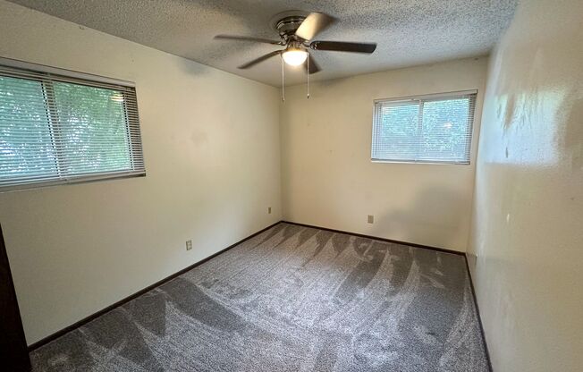 2 beds, 1 bath, $845