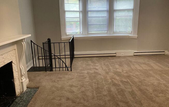 2 beds, 2 baths, 1,000 sqft, $1,599, Unit 44-2