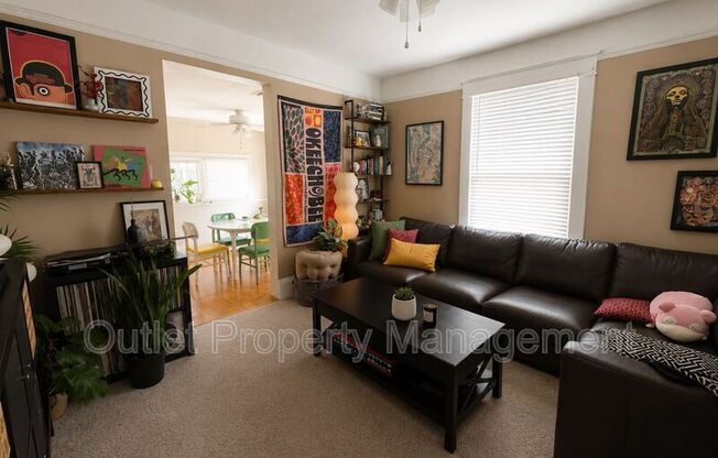 307 E LIVINGSTON ST
