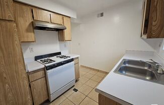 1 bed, 1 bath, 750 sqft, $1,745, Unit 51