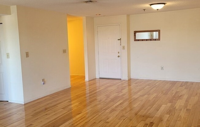2 beds, 2 baths, 1,206 sqft, $3,200, Unit 621