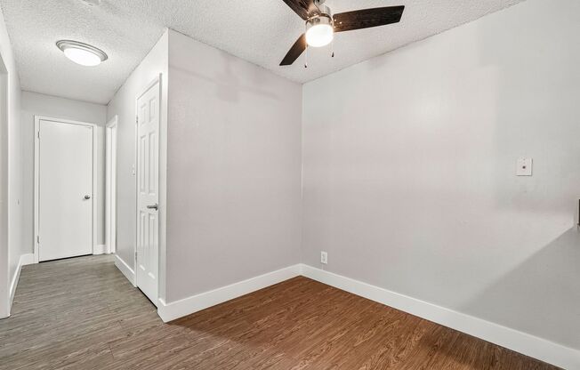 1 bed, 1 bath, 589 sqft, $1,400, Unit 05
