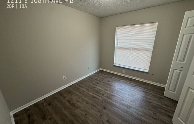 1211 E 108th Ave
