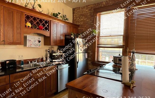 317 E CESAR CHAVEZ AVE