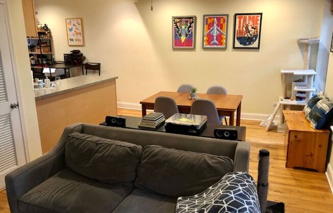 2 beds, 1 bath, $1,800