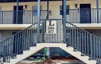 3013 SIR HAMILTON CIR