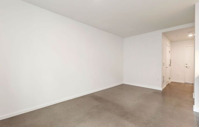 Studio, 1 bath, 342 sqft, $1,450, Unit 502
