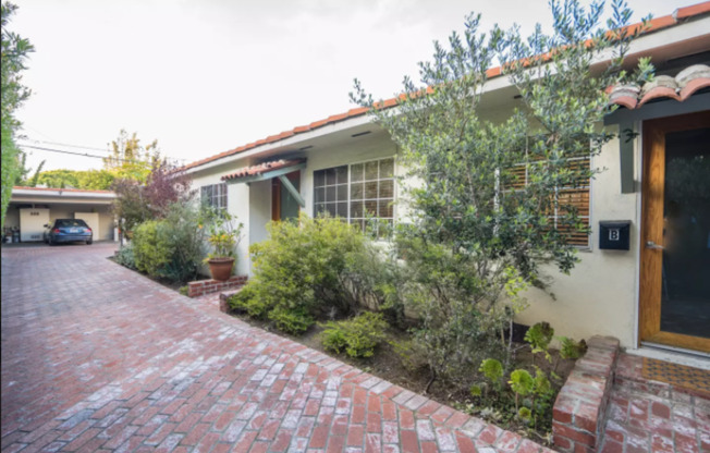 OCEAN PARK BLVD., 1405