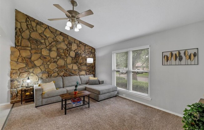 1408 BIRMINGHAM DR
