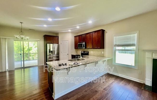137 BOBBY RAY CT