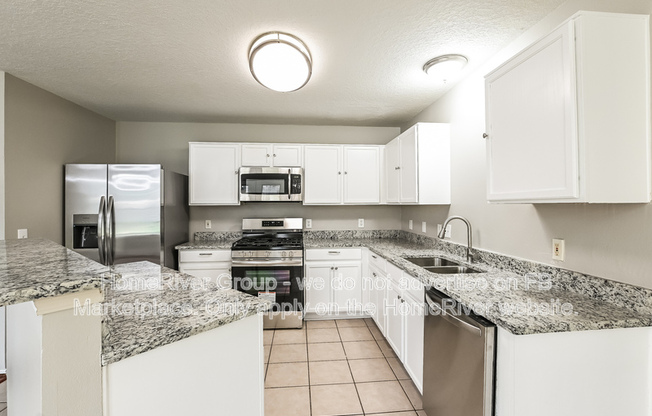 19222 INDIAN STONE LN