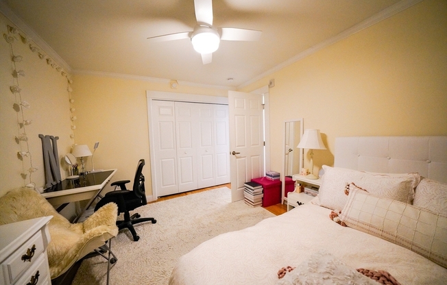 1 bed, 1 bath, $2,750, Unit 21