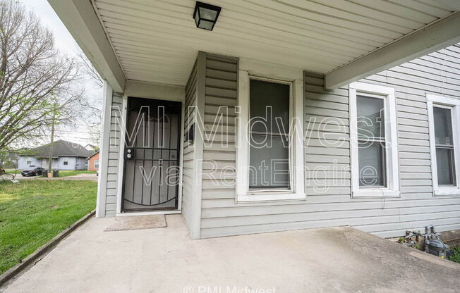 103 N STATE AVE