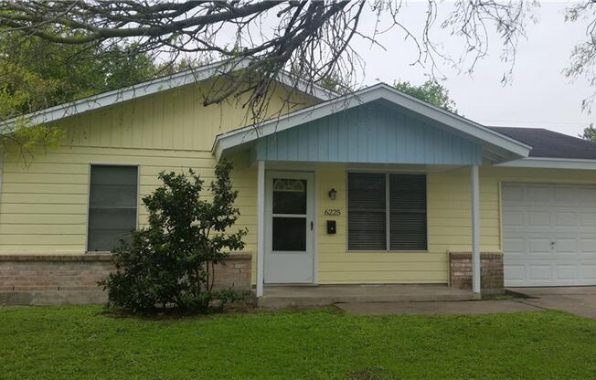 6225 Aspenwood - 3/Bed 1/Bath - $1475/month