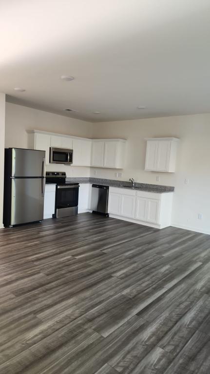 208 AHAVA WAY