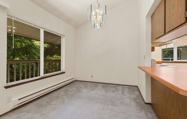 1 bed, 1 bath, 700 sqft, $1,645, Unit 35
