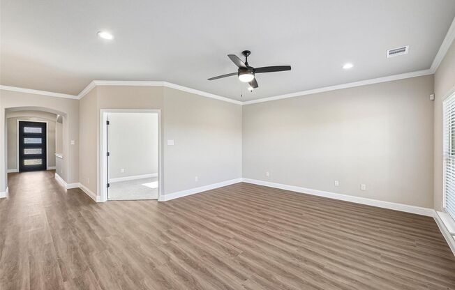 1045 Nighthawk Tr, Alvarado 76009
