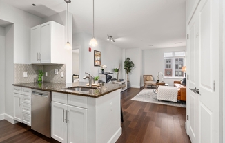 1 bed, 1 bath, 757 sqft, $3,000, Unit 304