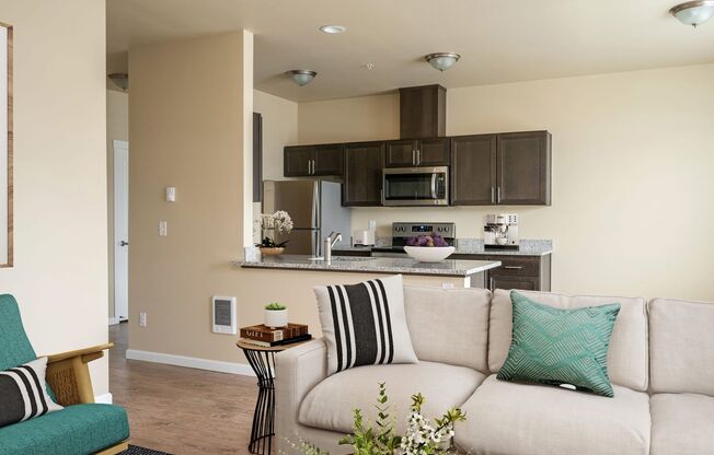 2 beds, 2 baths, 850 sqft, $1,435, Unit 3270-302
