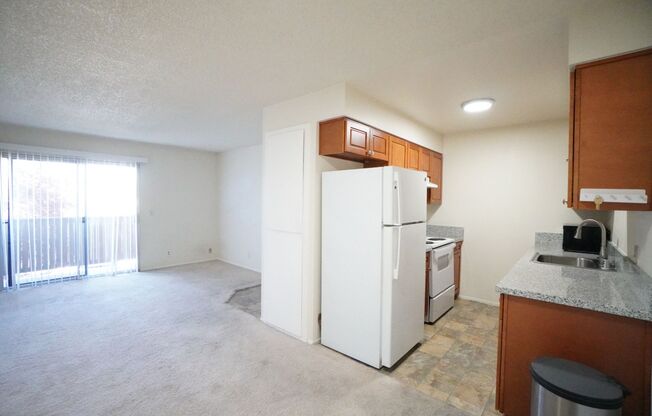 1 Bedroom and 1 Bathroom Condo Sacramento!