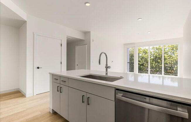 2 beds, 2 baths, 1,055 sqft, $2,699, Unit 314