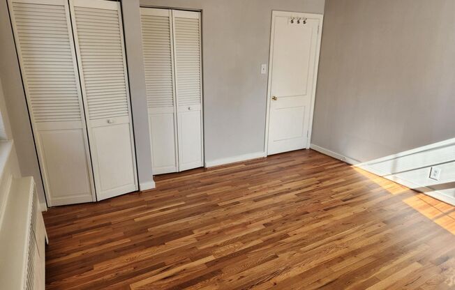 1 bed, 1 bath, 663 sqft, $2,050, Unit D-16