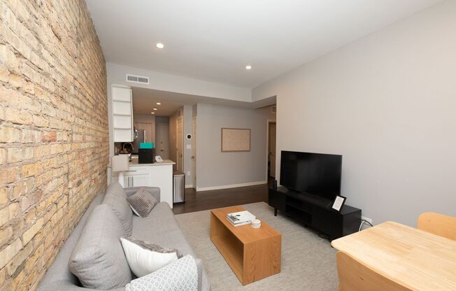 2 beds, 1 bath, 719 sqft, $3,195, Unit 835-1B