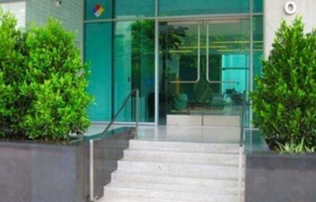 1 bed, 1 bath, 858 sqft, $4,545, Unit 1403