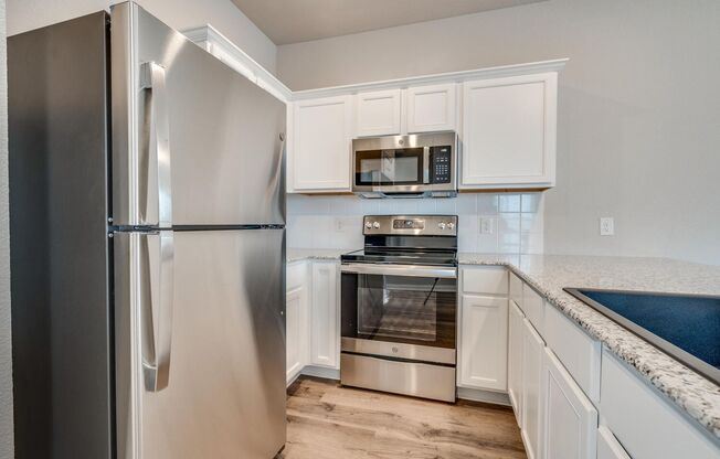 2 beds, 2 baths, 837 sqft, $1,750, Unit 3213T