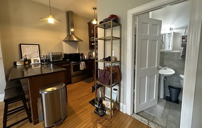 656 Tremont St Apt 8