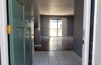 2 beds, 1.5 baths, $2,500, Unit STE 212