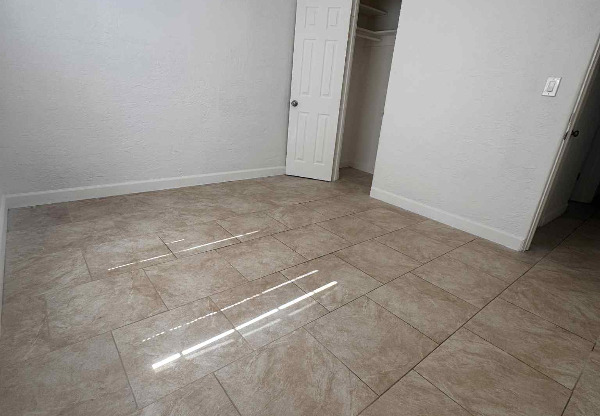 4157 44 ST