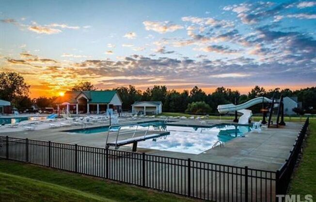 2 beds, 2.5 baths, 1,139 sqft, $1,450, Unit 111 Piedmont Pl-1