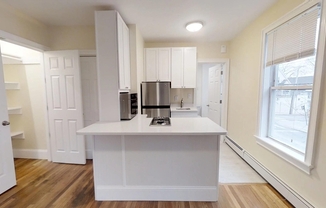 Studio, 1 bath, $2,550, Unit 3