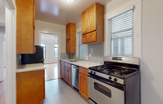 2242 POLK ST